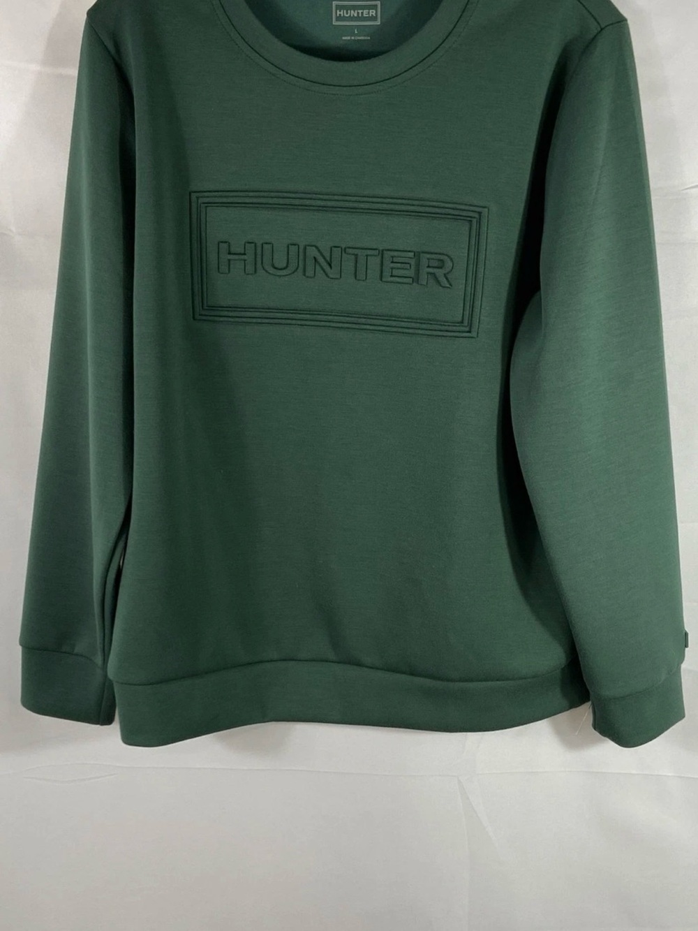 Hunter Men's Crewneck Sweatshirt in Dark Green with Embossed Logo